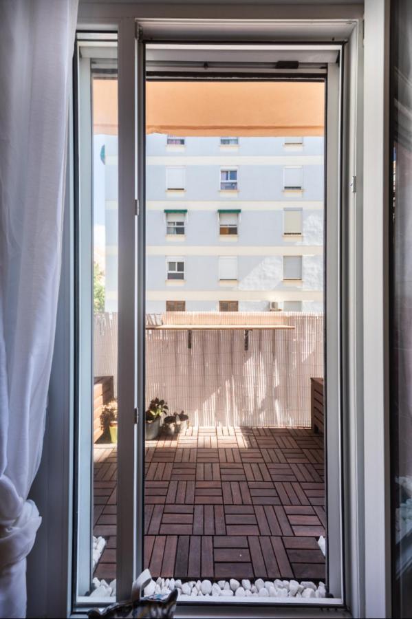 Exclusive Beach Apartment Valencia Exterior photo